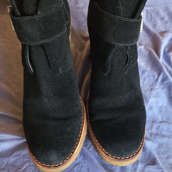UGG Women's Black Suede Ankle Booties with Tan Heel - Picture 5 of 9